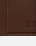 Ropa-BilleteraLevisHombre-ref233570-Wiseman-4.jpg