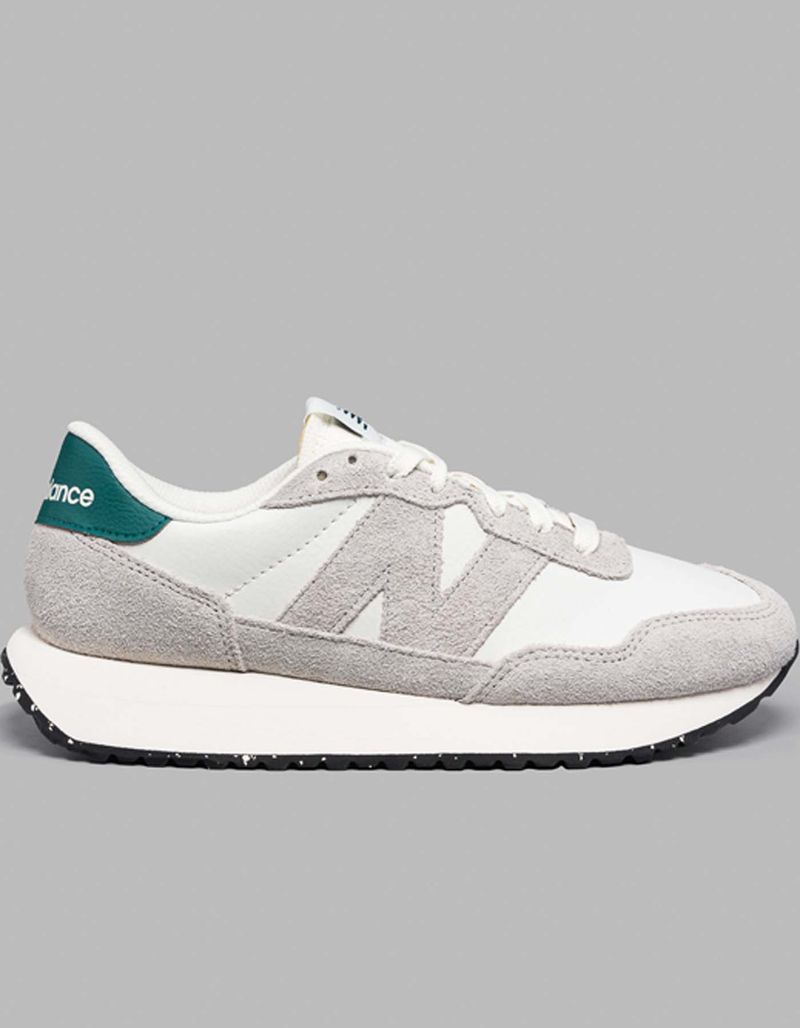 Ropa-TenisNewBalanceHombre-refMS237ST-Wiseman-2.jpg