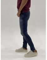 Ropa-JeanChevignonHombreSuperSlim-ref331G038-184140-Wiseman-2.jpg