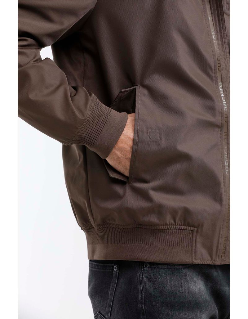 Ropa-ChaquetaChevignonHombre-ref622G004-190912-Wiseman-3.jpg
